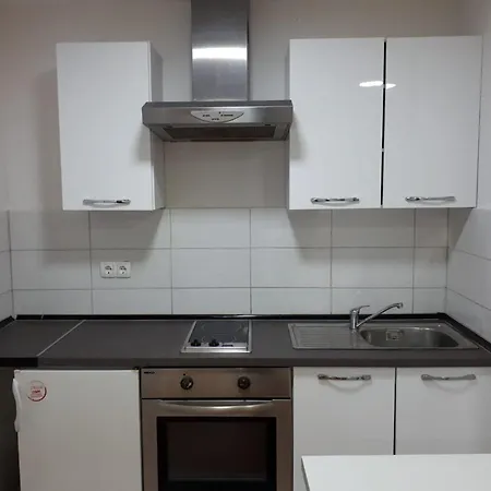 アパート Apartman